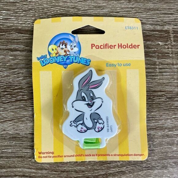 Pacifier Holder Baby Clip‎ Looney Tunes Boys Girls Toddler Babies Teether New - Picture 2 of 10
